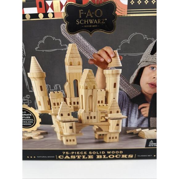F.A.O. Schwartz Solid Natural Wood Castle Blocks Classic Set NEW 75 pcs Gift Boy - Picture 3 of 6